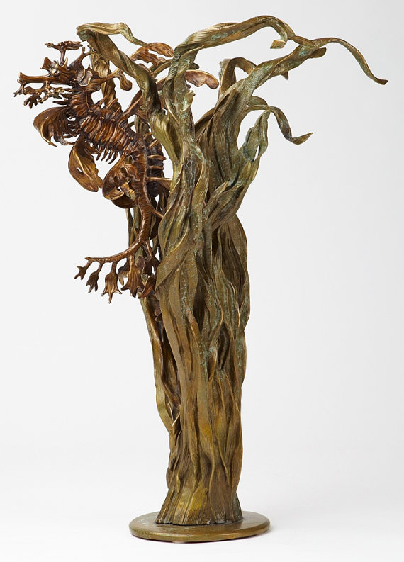 <img src="http://leafy sea dragon_bronze_sculpture_n.jpg" alt="seadragon">