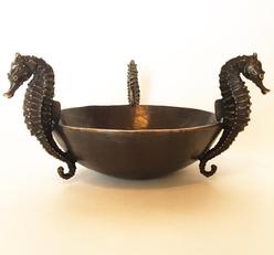 <img src="http://seahorses_vessel_bronze_sculpture/bronze_seahorses_n.jpg" alt="Bronze bowl”>