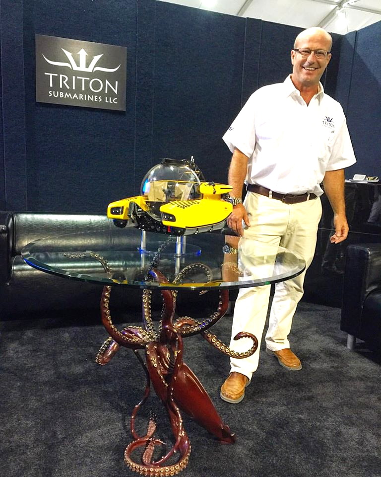 <img src="http://bronze giant squid_Jim Harris_Triton_n.jpg" alt="squid table">